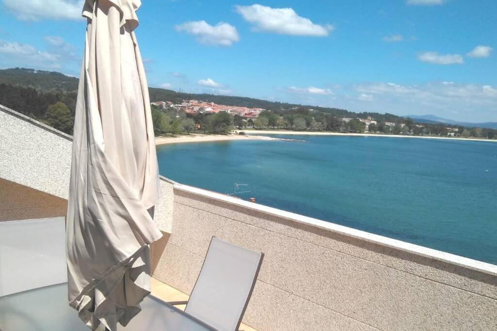 Impresionantes Vistas Al Mar Cerca De Santiago Apartment Boiro Exterior photo